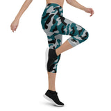 ThatXpression Fashion Philadelphia Black Green Camo Scheme Capri Leggings