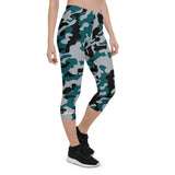 ThatXpression Fashion Philadelphia Black Green Camo Scheme Capri Leggings